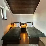 вяра, надежда, любов Guest house *