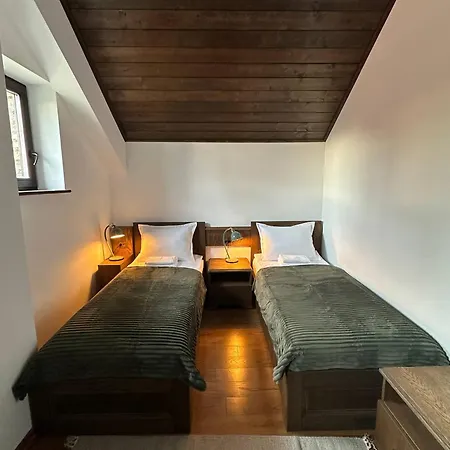 вяра, надежда, любов Pensiune *