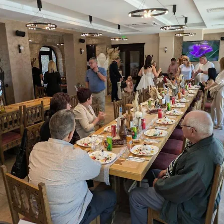 вяра, надежда, любов Pensiune *