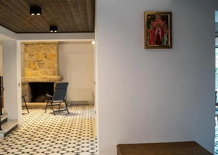 Konukevi вяра, надежда, любов Neofit Rilski