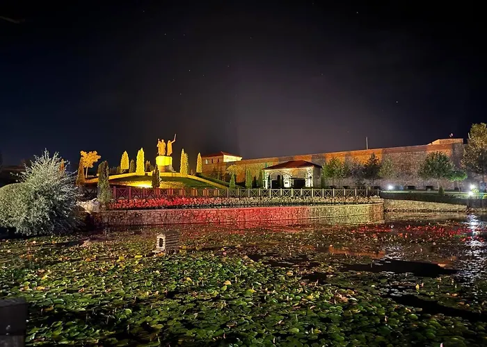 вяра, надежда, любов Konukevi Neofit Rilski