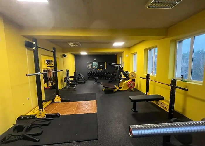 вяра, надежда, любов Konukevi